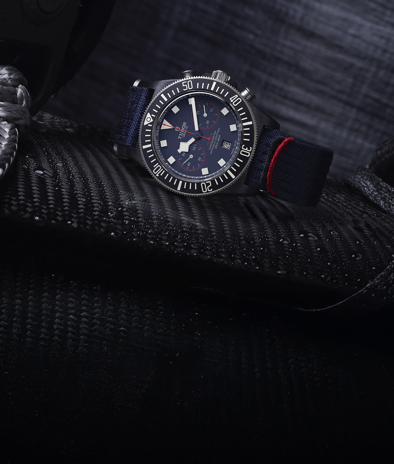 领潜型FXD“阿灵基红牛帆船队特别版”