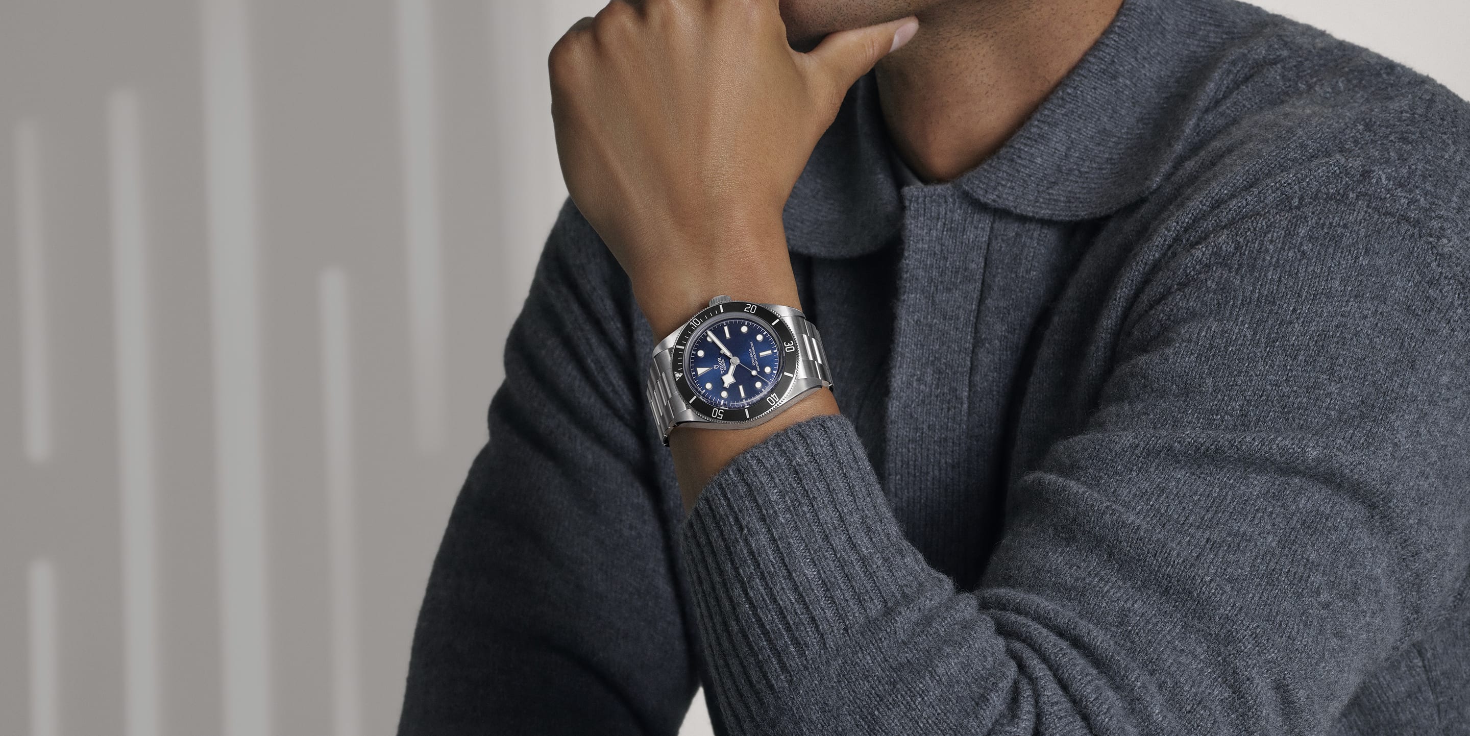 碧湾68型搭配蓝色表盘