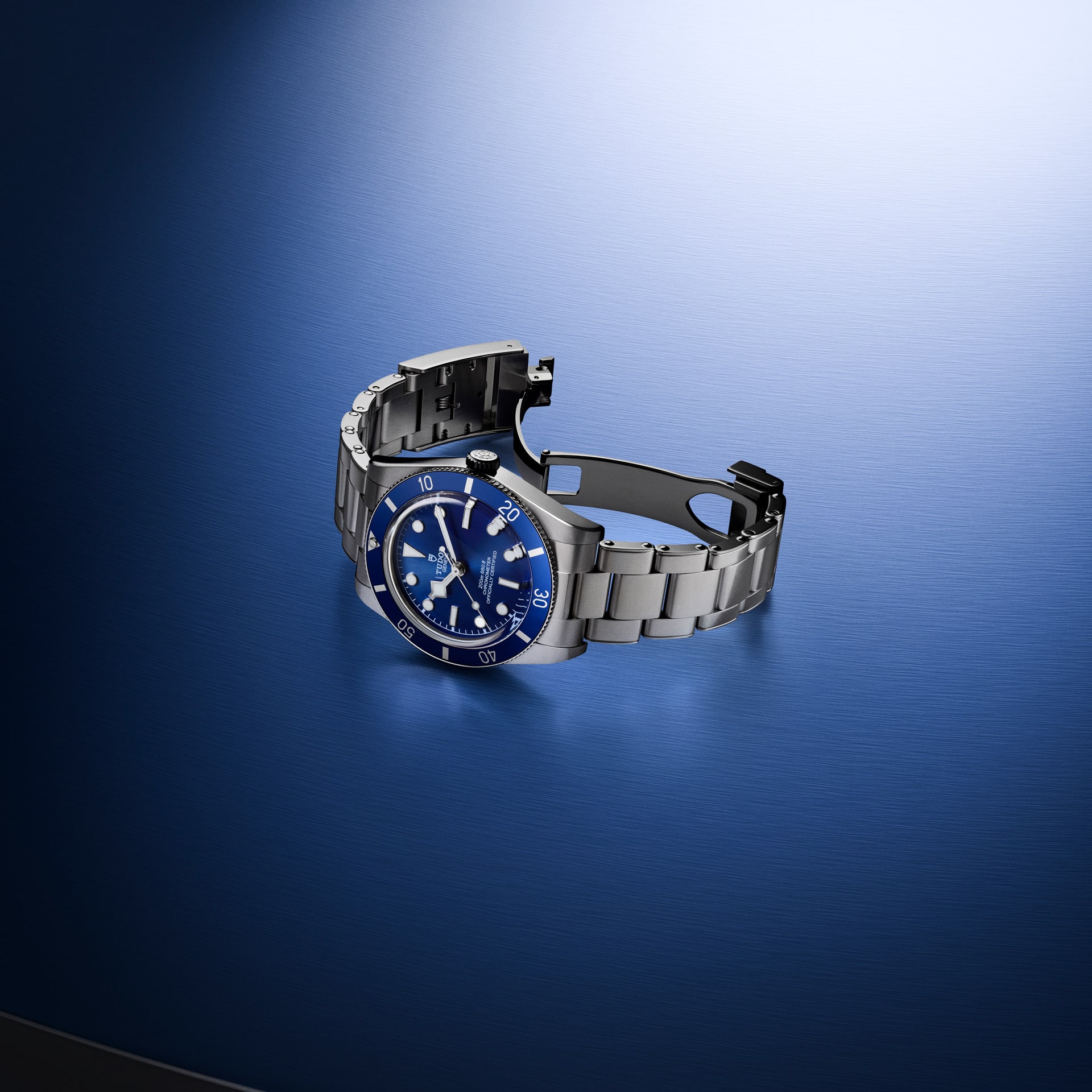 Black Bay 54 "Blue" with steel bracelet