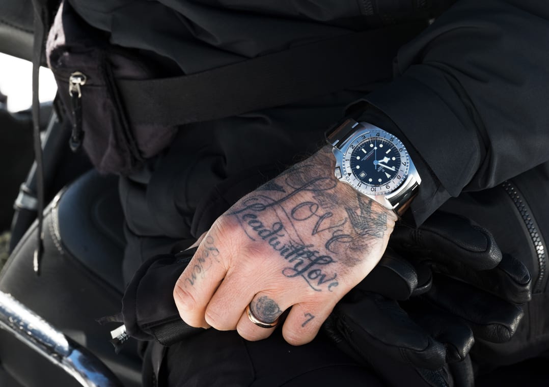 Black P01