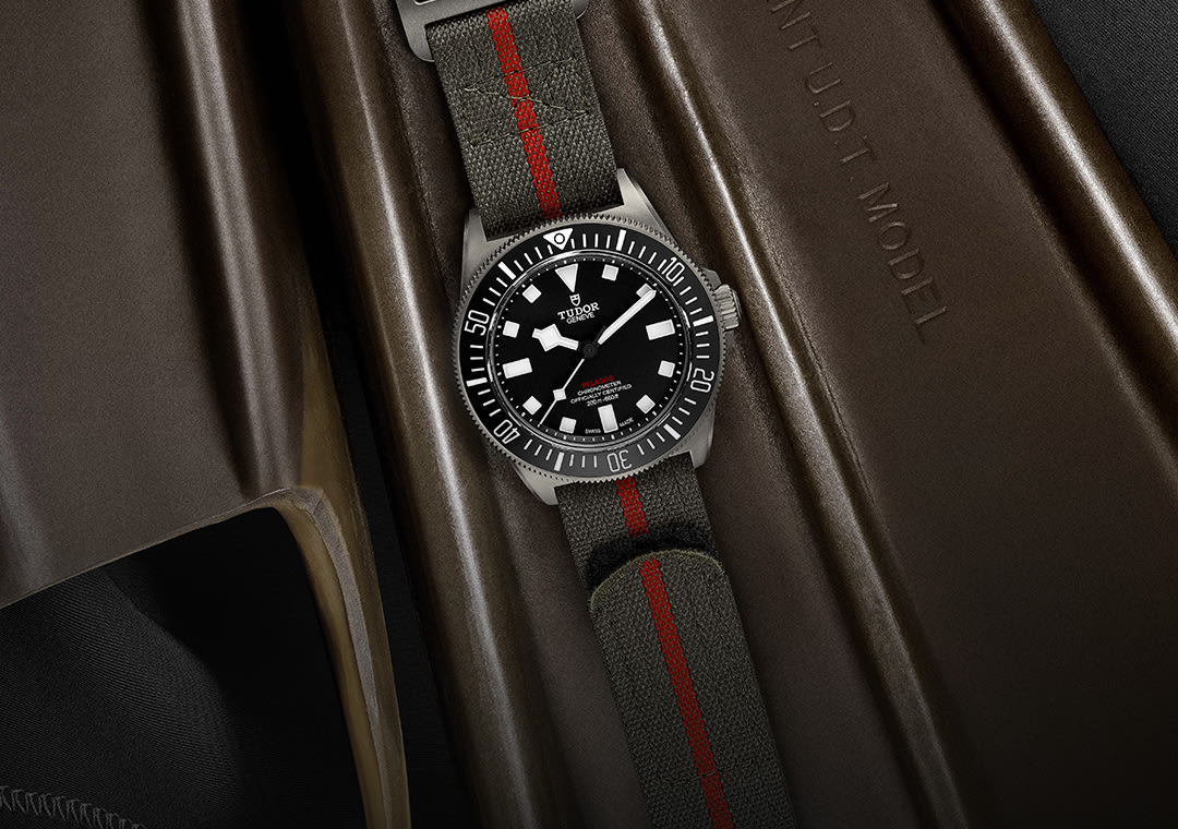 Pelagos FXD Navy