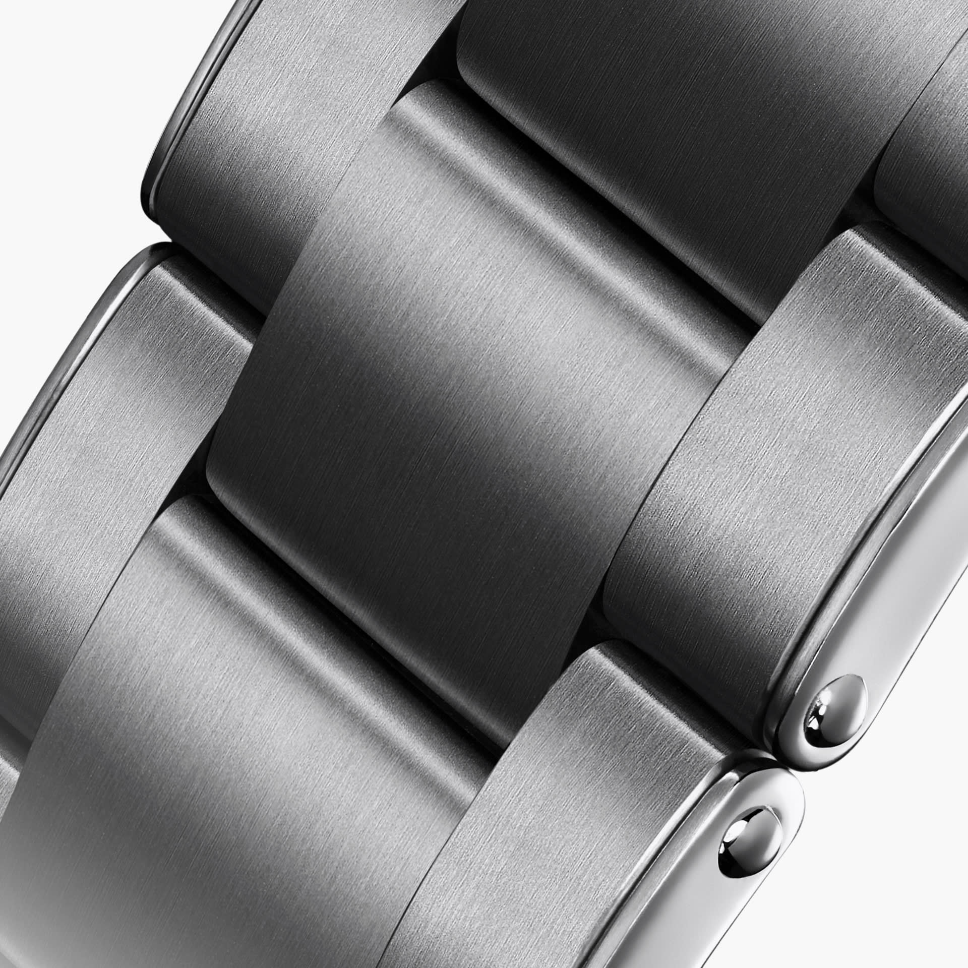 3 link rivet style bracelet 