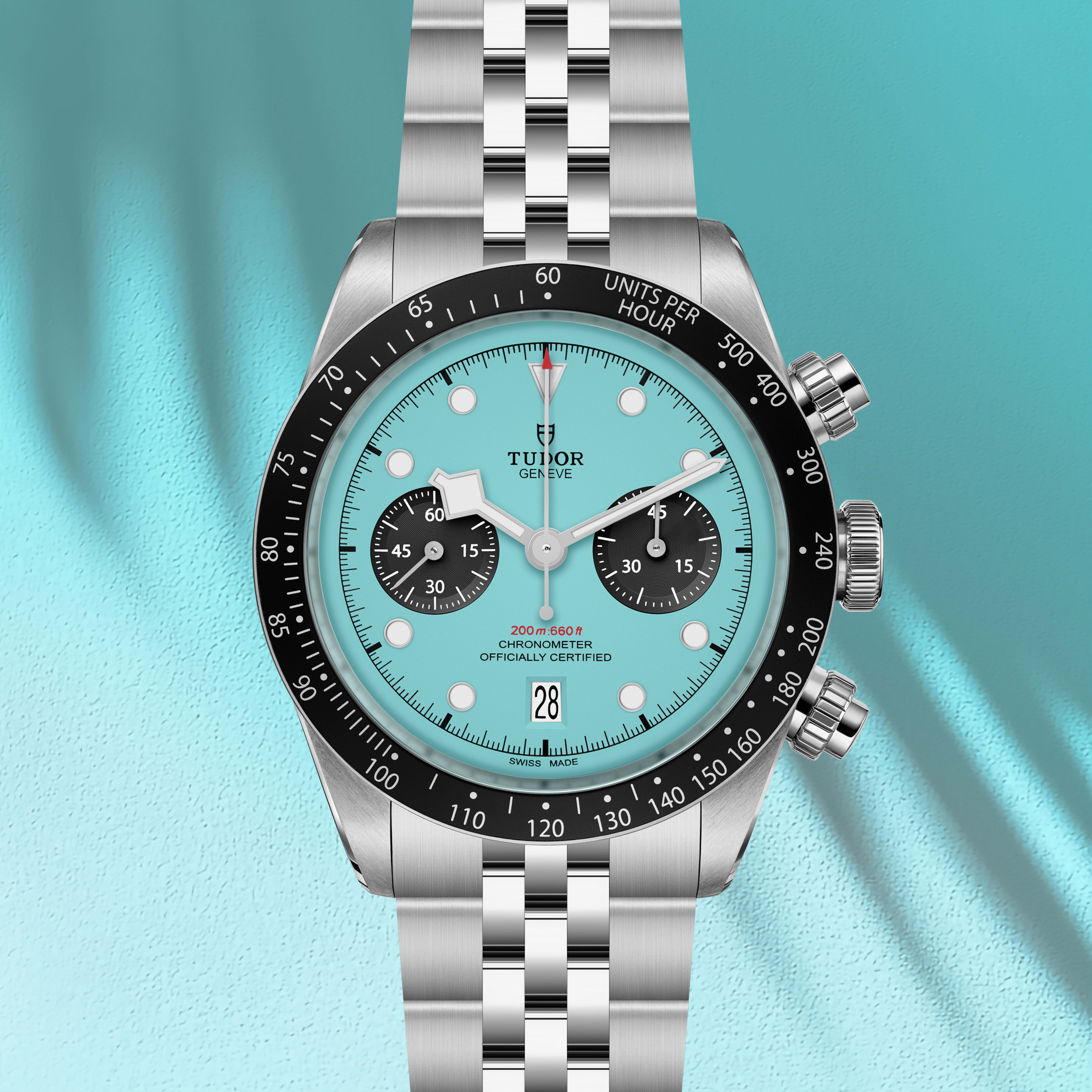 Black Bay Chrono "Flamingo Blue" : the sports chronograph