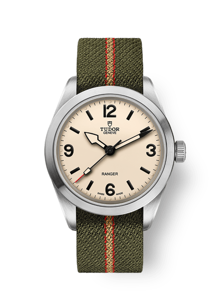Ranger 39mm steel case Beige domed dial